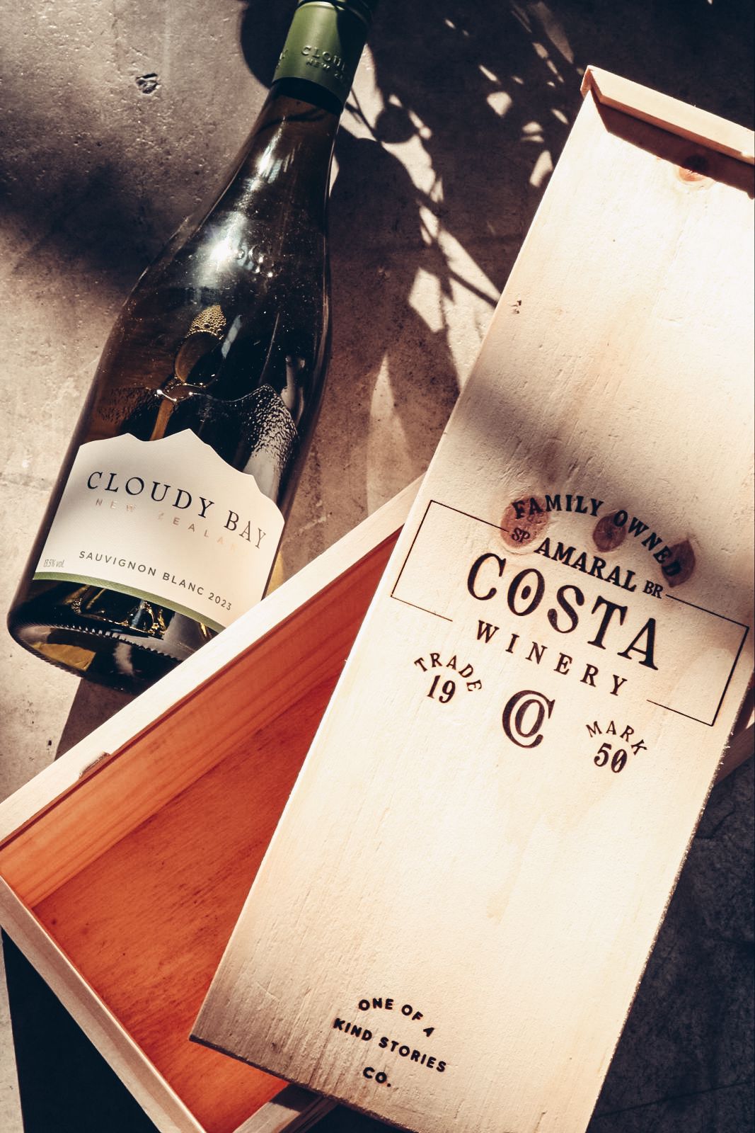 Porta Vinho em Madeira