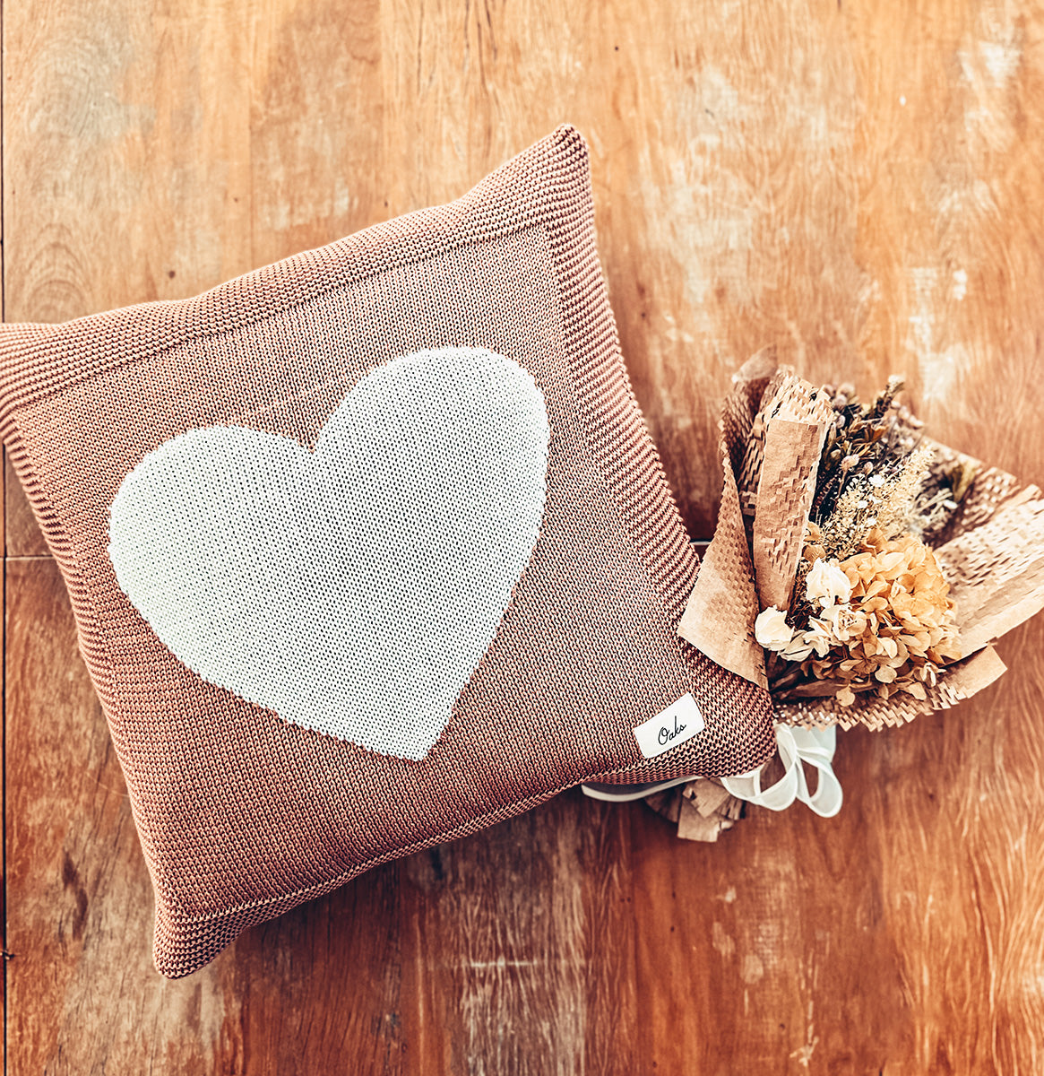 Almofada em Tricot Coração: Escolha como Personalizar