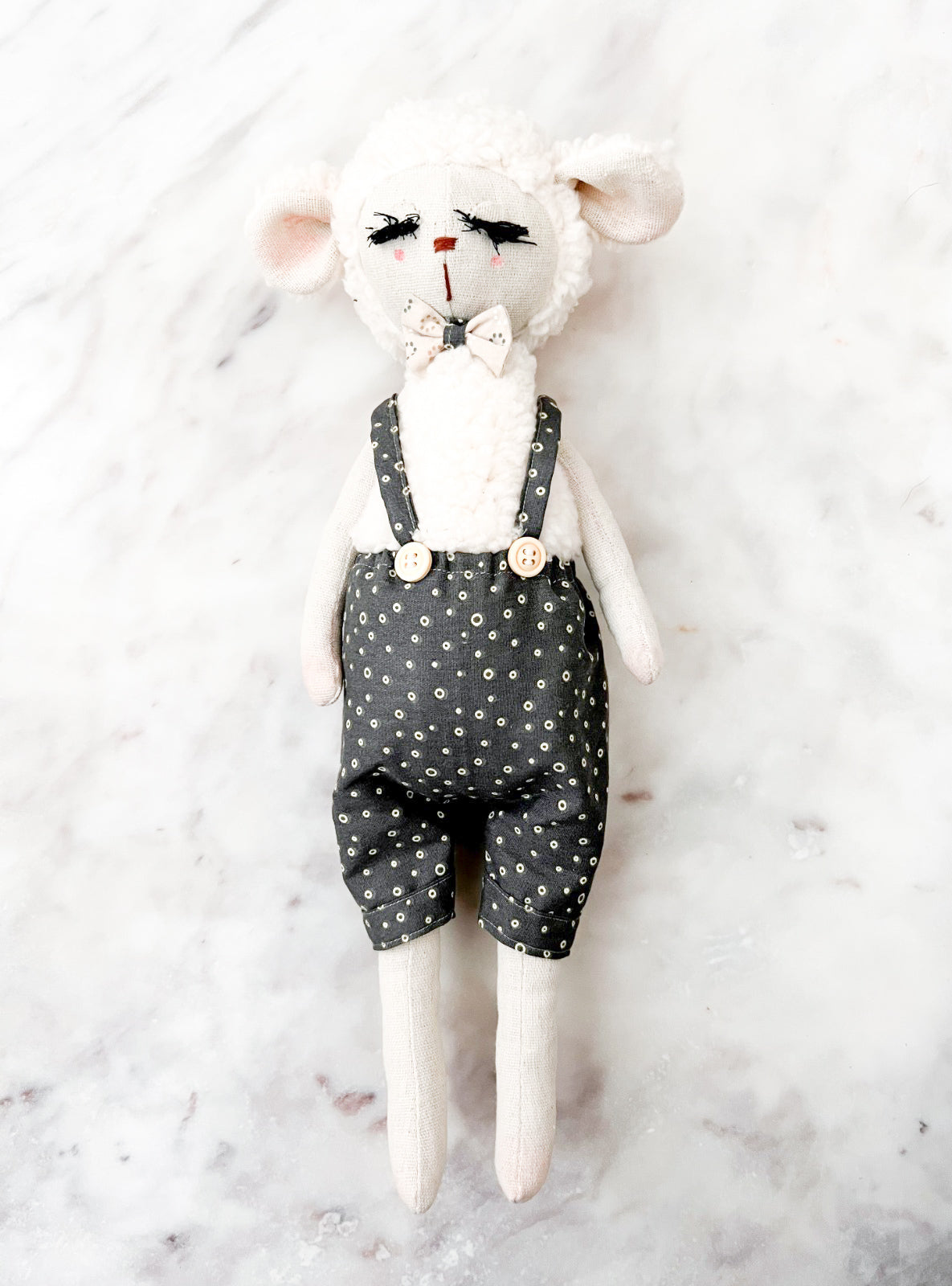 Ovelha de Pelúcia Menino