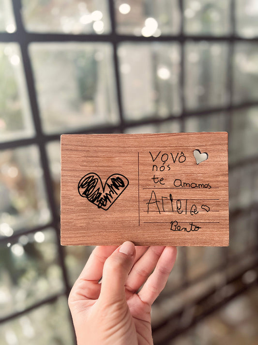 Cartão Postal em madeira personalizado